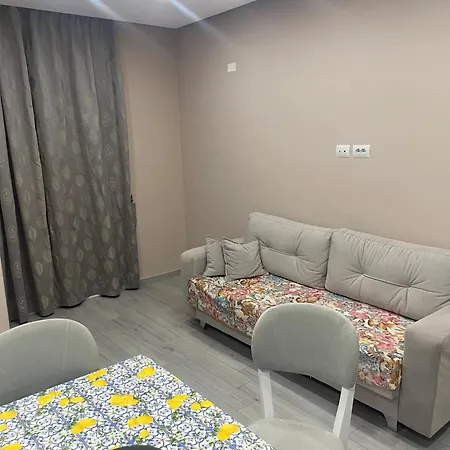 Meri Hause
