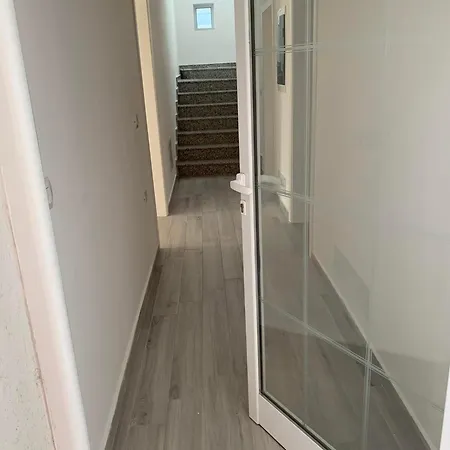 Meri Hause Apartament Wlora